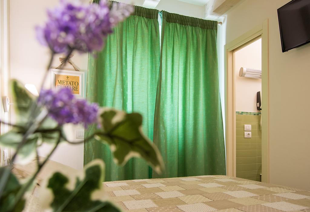 Il Giglio Verde Porto SantʼElpidio Rom bilde